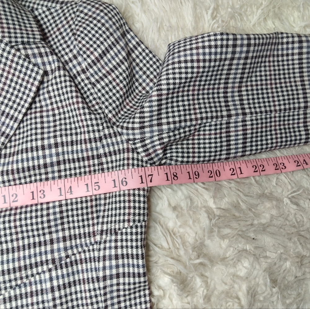 Chelsea28 Plaid Blazer Size XS - Picture 8 of 14